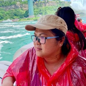 Meet your Posher, Vanessa